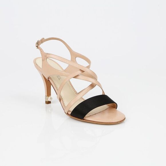 Strap Sandal Heel Size - Picture 2 of 10